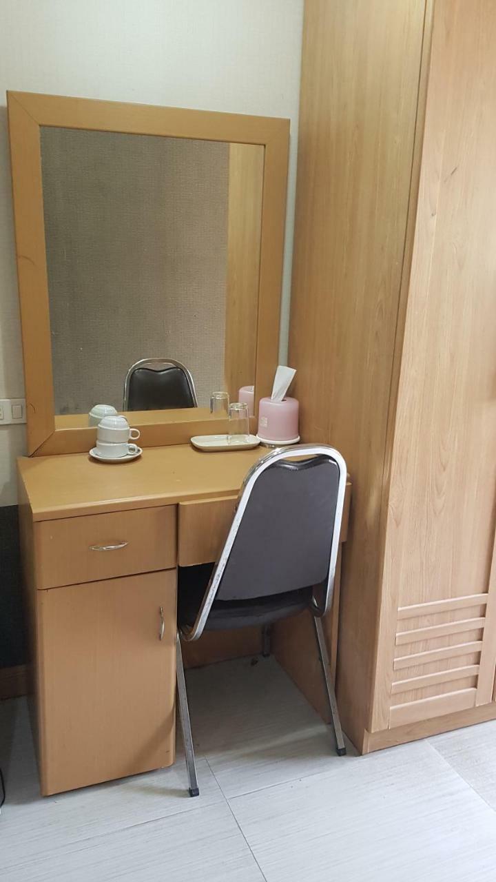 Khon Kaen Ruenrom Hotel Zewnętrze zdjęcie